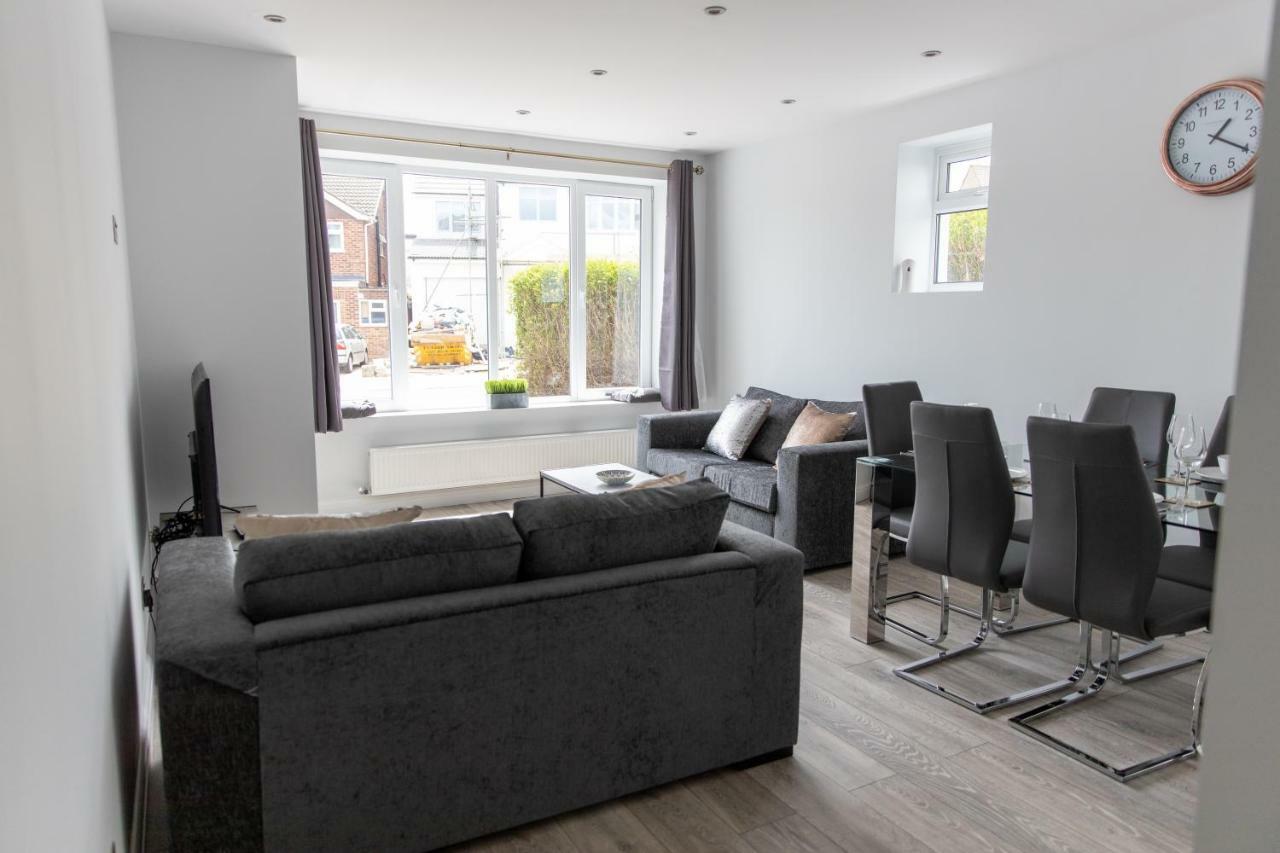 הרו London Northwick Park Serviced Apartments By Riis Property מראה חיצוני תמונה
