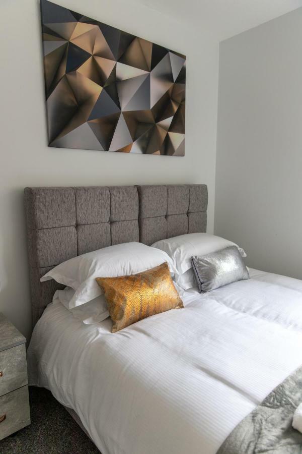 הרו London Northwick Park Serviced Apartments By Riis Property מראה חיצוני תמונה
