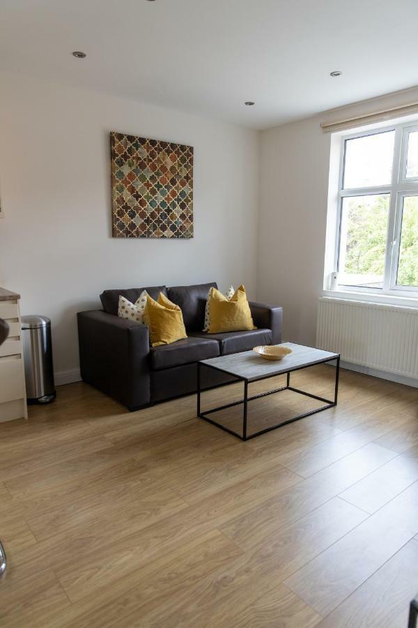 הרו London Northwick Park Serviced Apartments By Riis Property מראה חיצוני תמונה